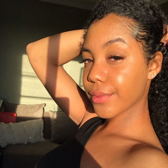 chloevaldez